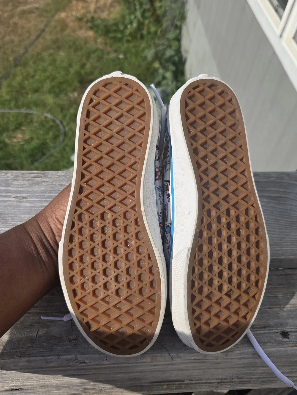 Vans White Canvas Low-Top Sneakers Where's Waldo